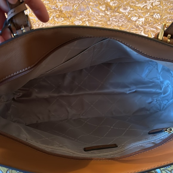 MKBag brand new without tag - Picture 7 of 8